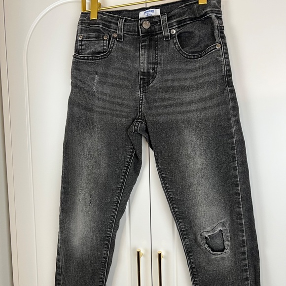 Denizen by Levi's Boy's Black Distressed Denim Jeans - Picture 2 of 6